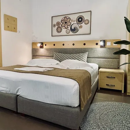 Semiramis Adamantas (Milos)