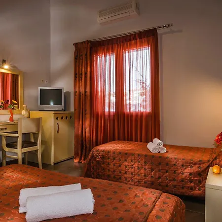 Semiramis Hotel Adamantas (Milos)