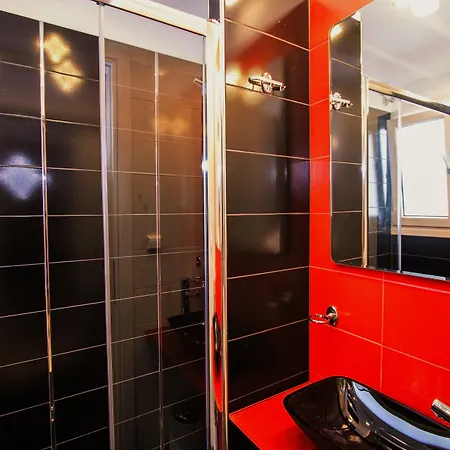 Hotel Semiramis Adamantas (Milos)