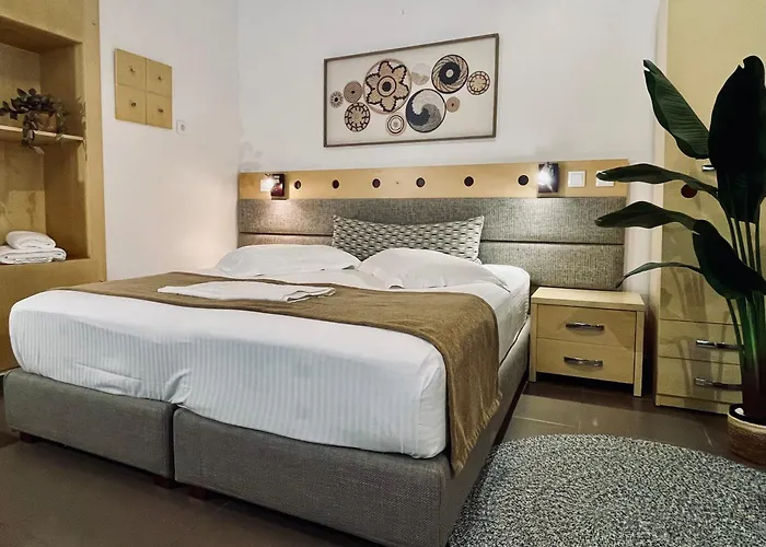 Semiramis Adamantas (Milos)