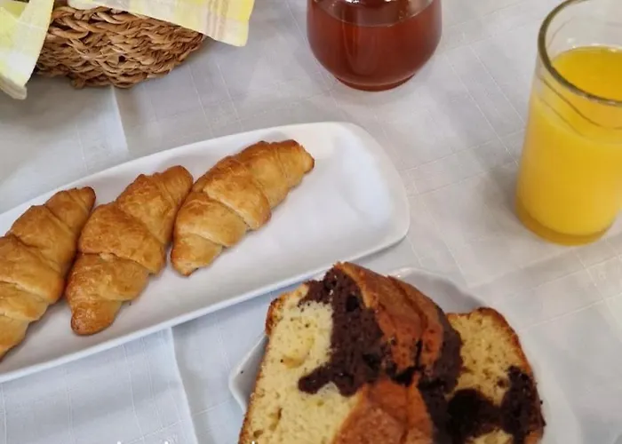 Semiramis Hotel Adamantas (Milos)