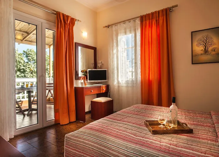 Hotel Semiramis Adamantas (Milos)