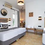 Semiramis Hotel *
