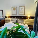 Hotel Semiramis
