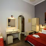 Hotel Semiramis Adamantas (Milos)