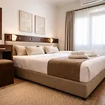 Semiramis Hotel Adamantas (Milos)
