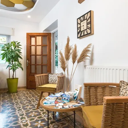 Hotel Semiramis Adamantas (Milos)