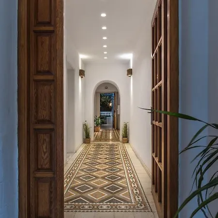 Hotel Semiramis
