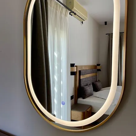 Hotel Semiramis Adamantas (Milos)