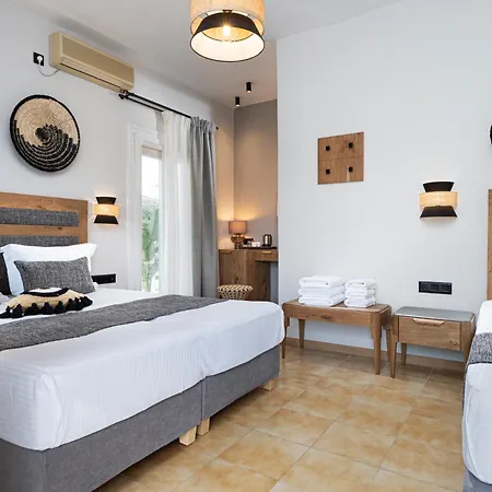 Semiramis Hotel *