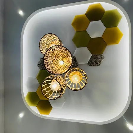 Hotel Semiramis Adamantas