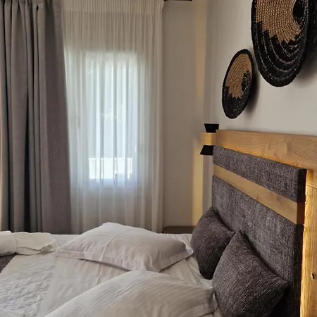Hotel Semiramis