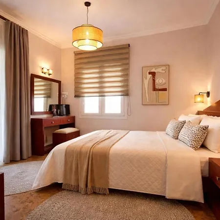 Hotel Semiramis *