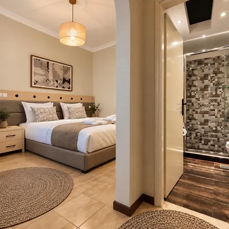 Hotel Semiramis *