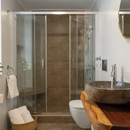 Semiramis Hotel Adámas