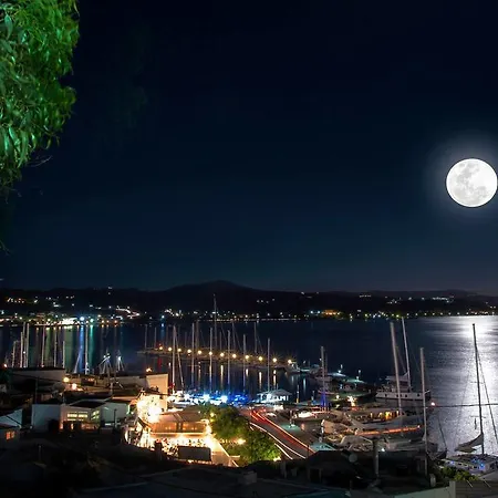 Semiramis Hotel Adamantas (Milos)